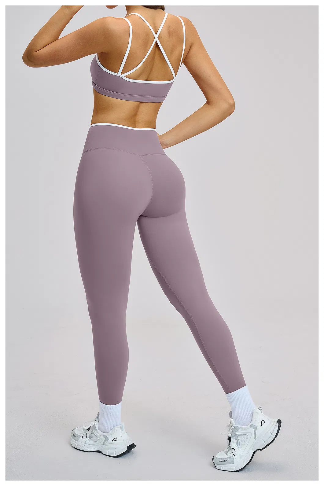 Model Wear Image 5