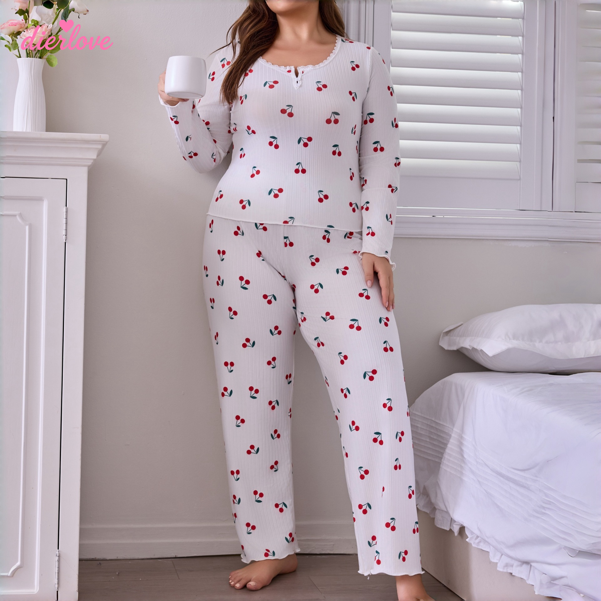 Plus Size Women's Luxury Cherry Print Two-piece Breathable Simple Summer Pajamas Sleepwear Set Long Sleeve Shorts Home Clothes