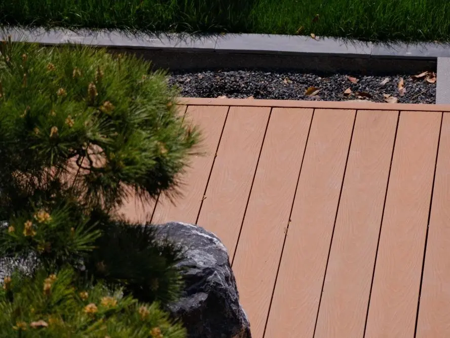 Co-Extruded Wood Application 6
