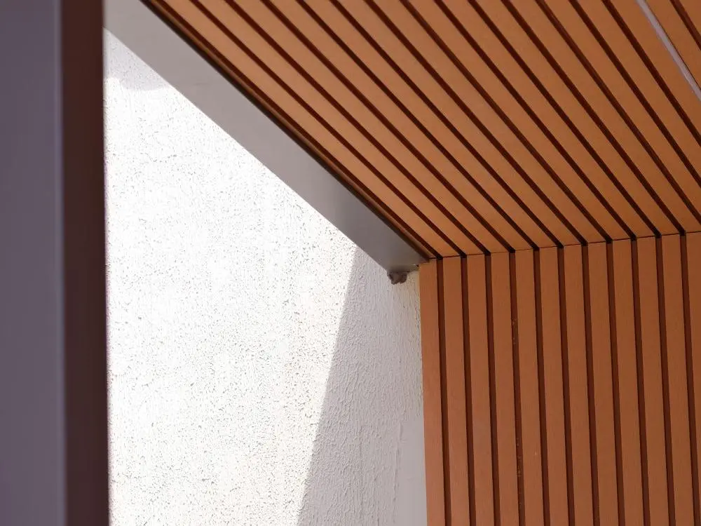 Co-Extruded Wood Application 8