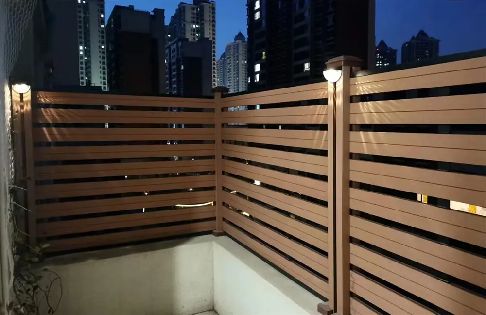 Plastic Wood Fence Application 2