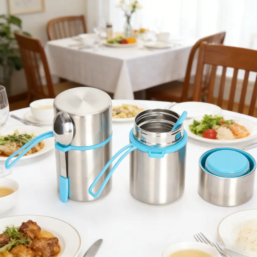 Insulated Lunch Box Feature 1