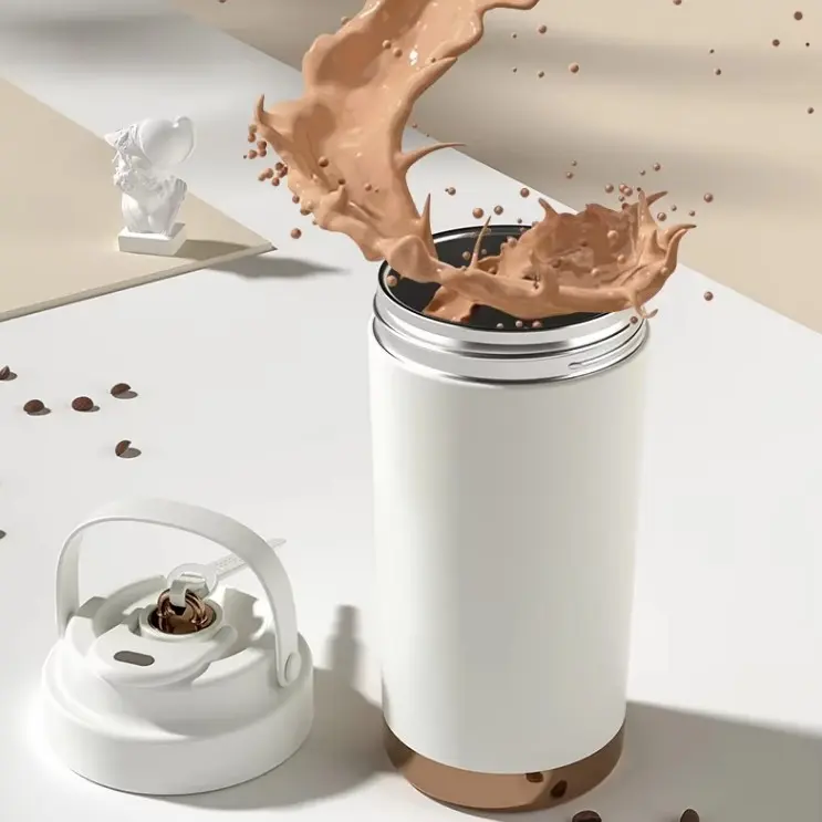 Spill-resistant mug