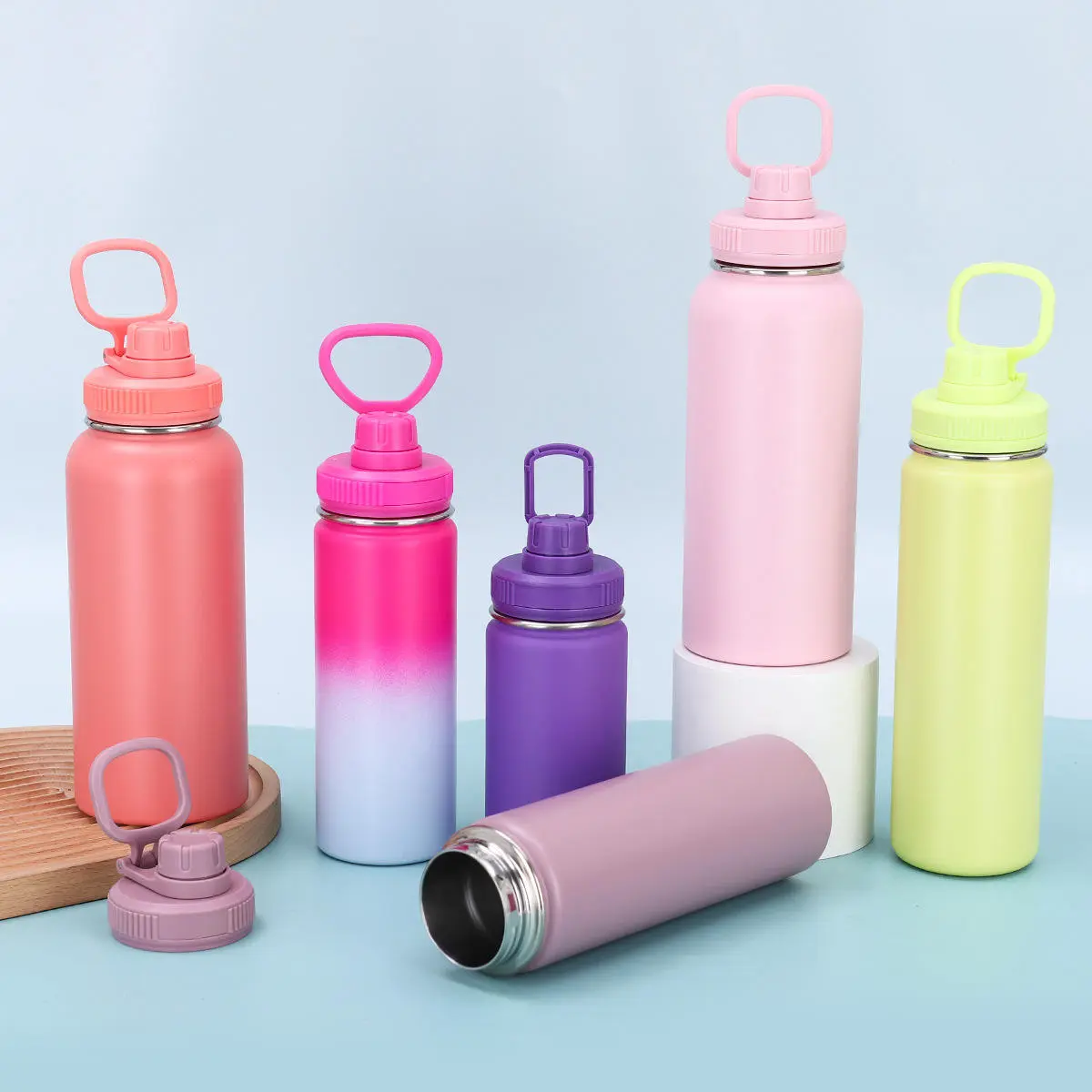 Wholesale Lulu 24oz Insulated Stainless Steel Water Bottle with Colorful Handle Lid Perfect for Yoga & Fitness Factories, Factory
