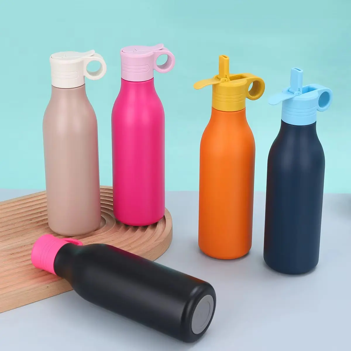 China Double Wall Stainless Steel Water Bottle with Folded Straw Lid Handgrip Sports Manufacturers, Factory