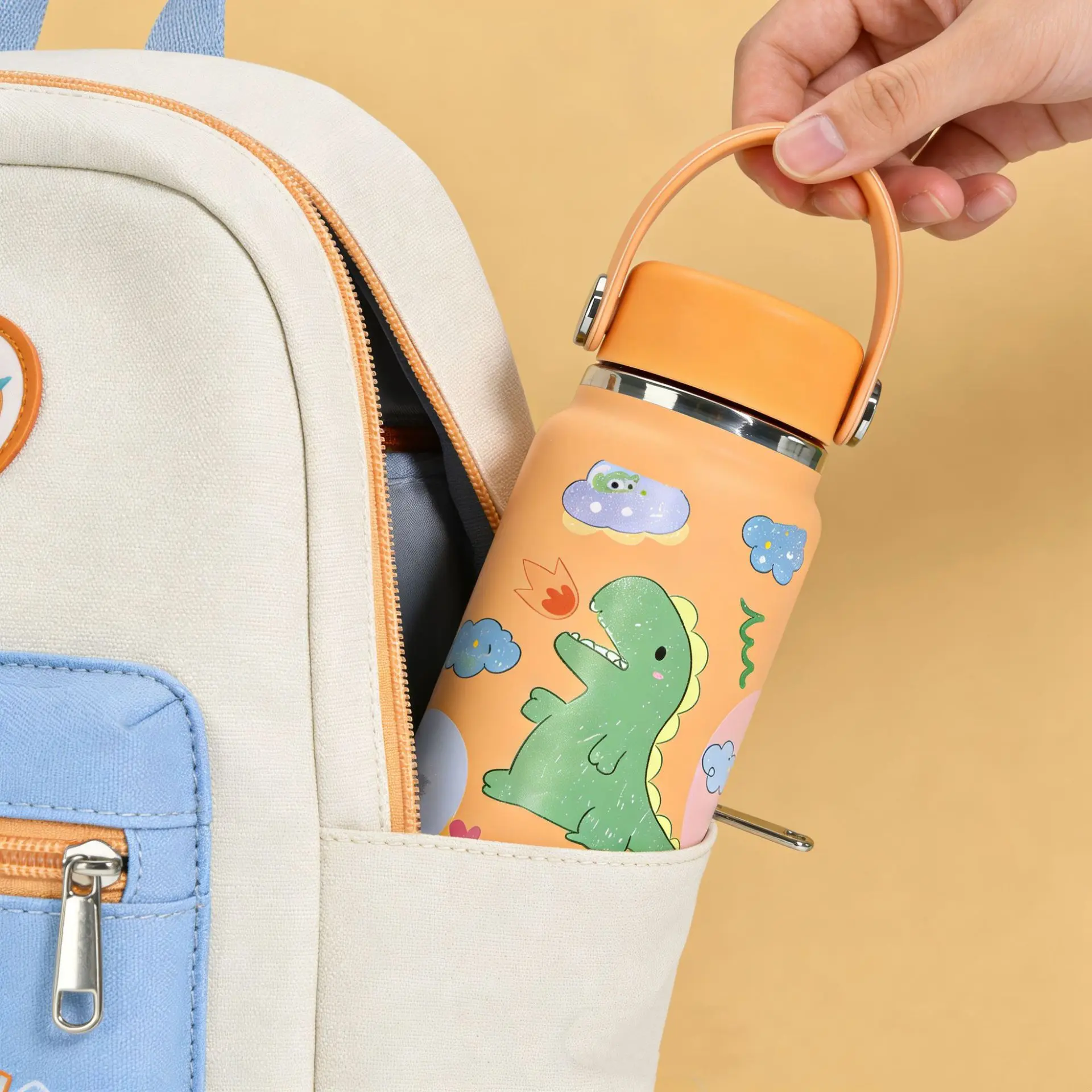 China Mini portable 6.7oz Double Layer Insulated Kids Water Bottle with Lid and Handle Manufacturer, Factories