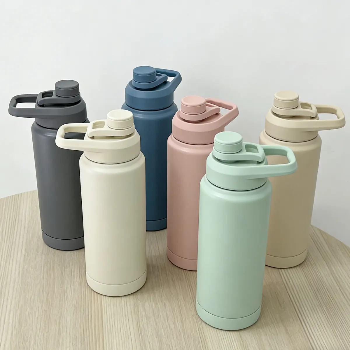 Wholesale Custom Logo 32oz Stainless Steel Sports Thermos Vacuum Insulated Portable Water Bottle with Chug Lids Suppliers, Factory