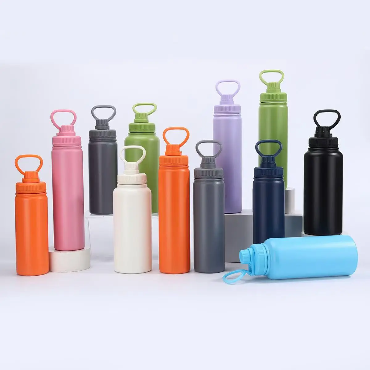 Wholesale Lulu 24oz Insulated Stainless Steel Water Bottle with Colorful Handle Lid Perfect for Yoga & Fitness Factories, Factory