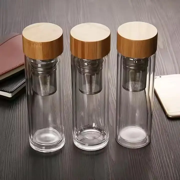 China Double Wall Tea Infuser Glass Water Bottle with Filter Leak proof Food Grade Lid Supplier, Factories