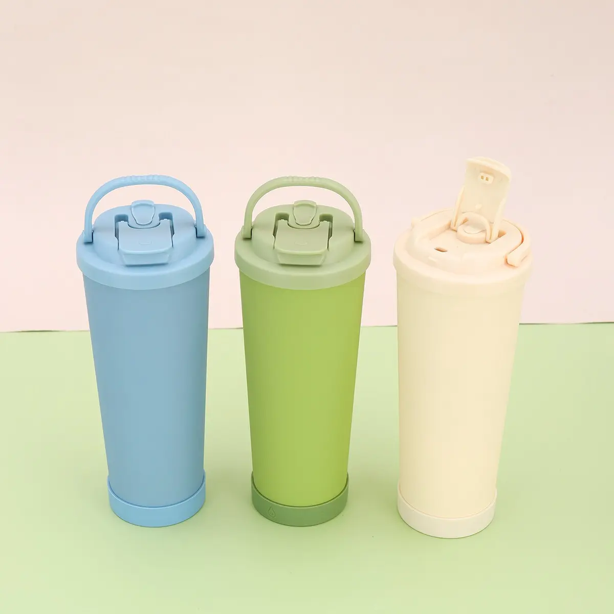 Wholesale Ceramic Inner 830ml Double-wall Insulated Travel Mug with Handle Suppliers, Factories