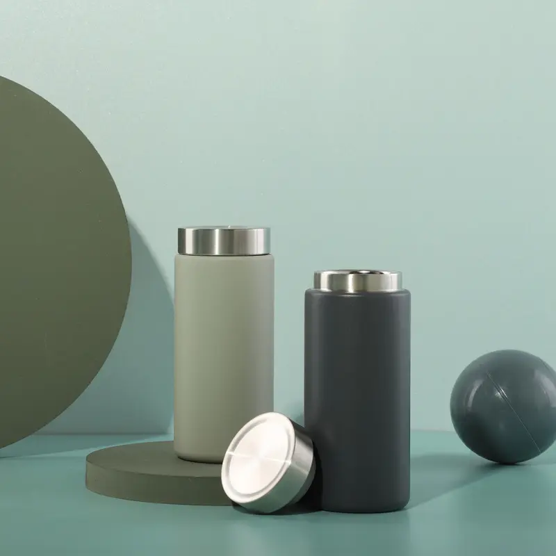 China Mini 200ml Insulated Vacuum Leak Proof Water Bottle for Hot and Cold Drinks Factories, Factory