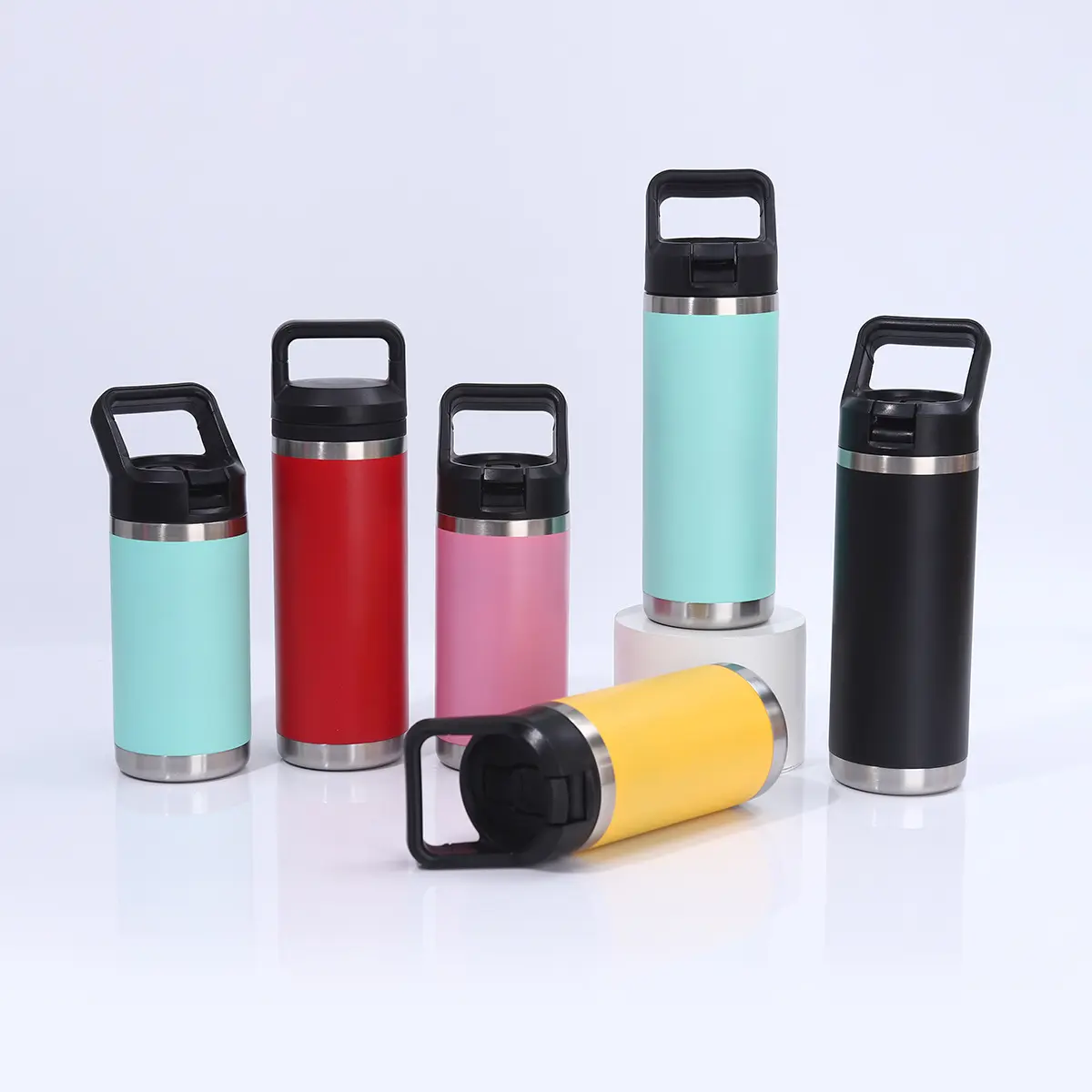 Wholesale 12/18/32oz Vacuum Insulated Water Bottle with Straw Cap, Chug Cap Factories, Factory