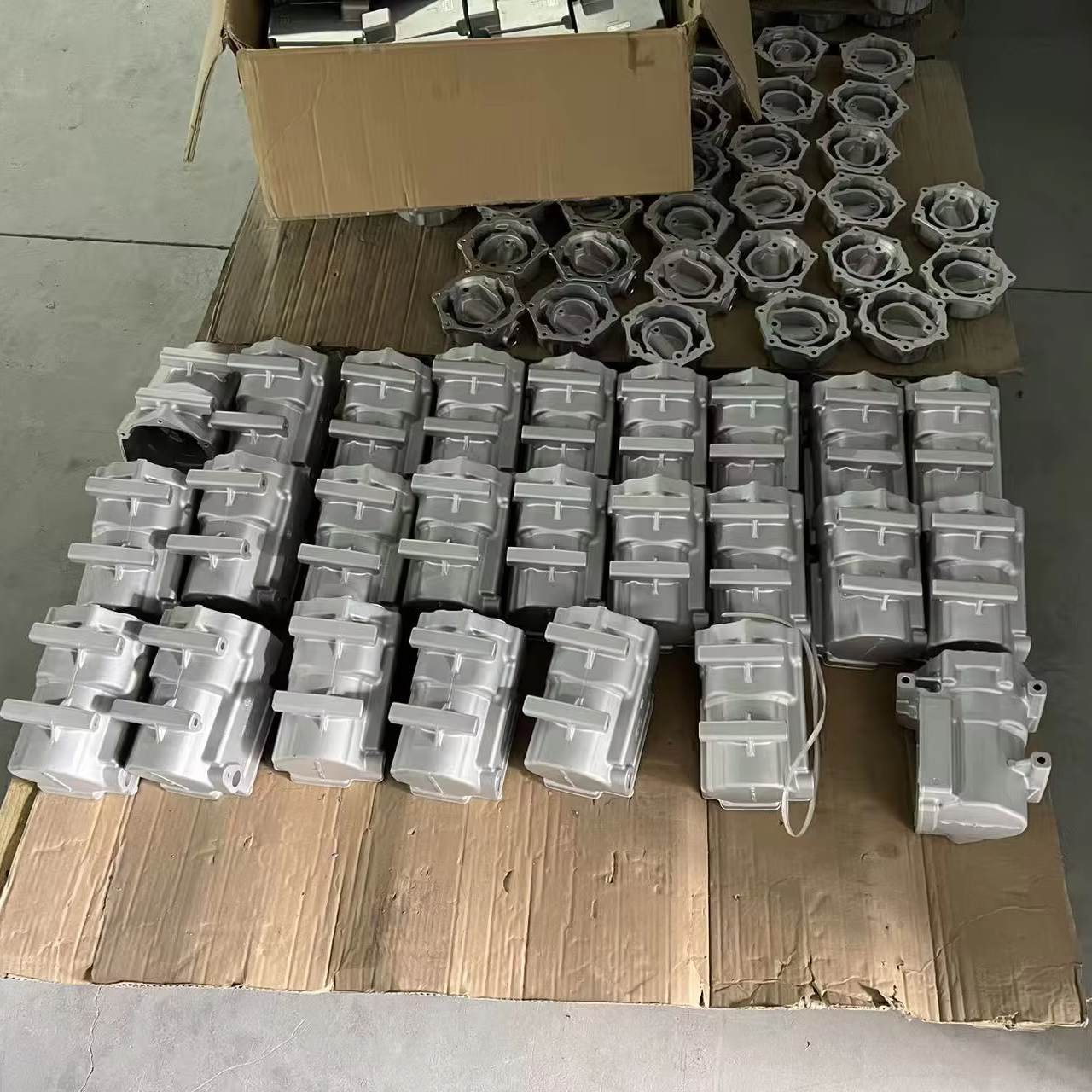 CNC Custom Auto Engine Cylinder Block Housing Alloy Die Casting Parts Service Factory Competitive Price Chongqing High