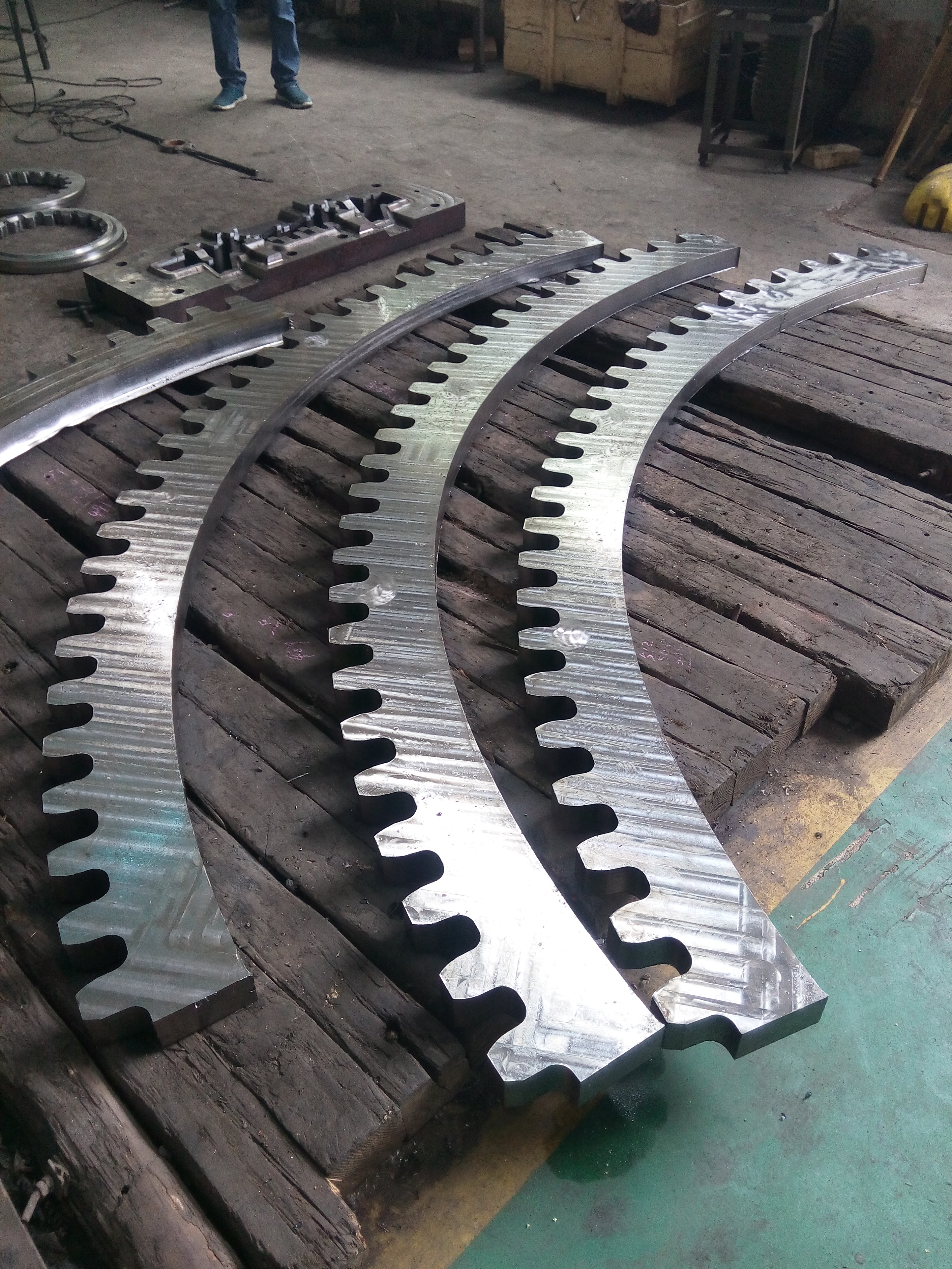 High-Performance Steel Gear Chain Sprocket Wheel OEM Customized Drive Parts