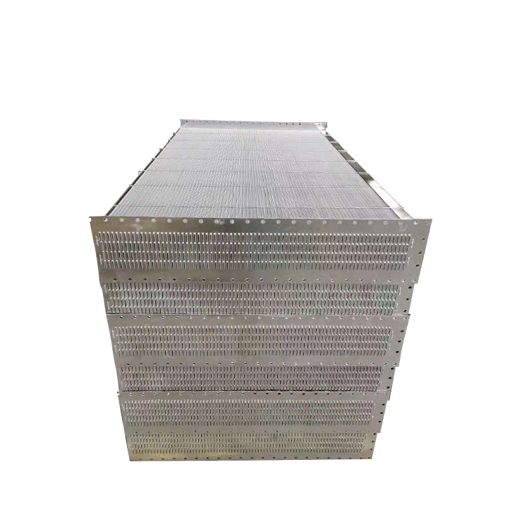 Manufacturers New Style Car Cooling System Spare Parts Car Aluminum Radiator for Sale