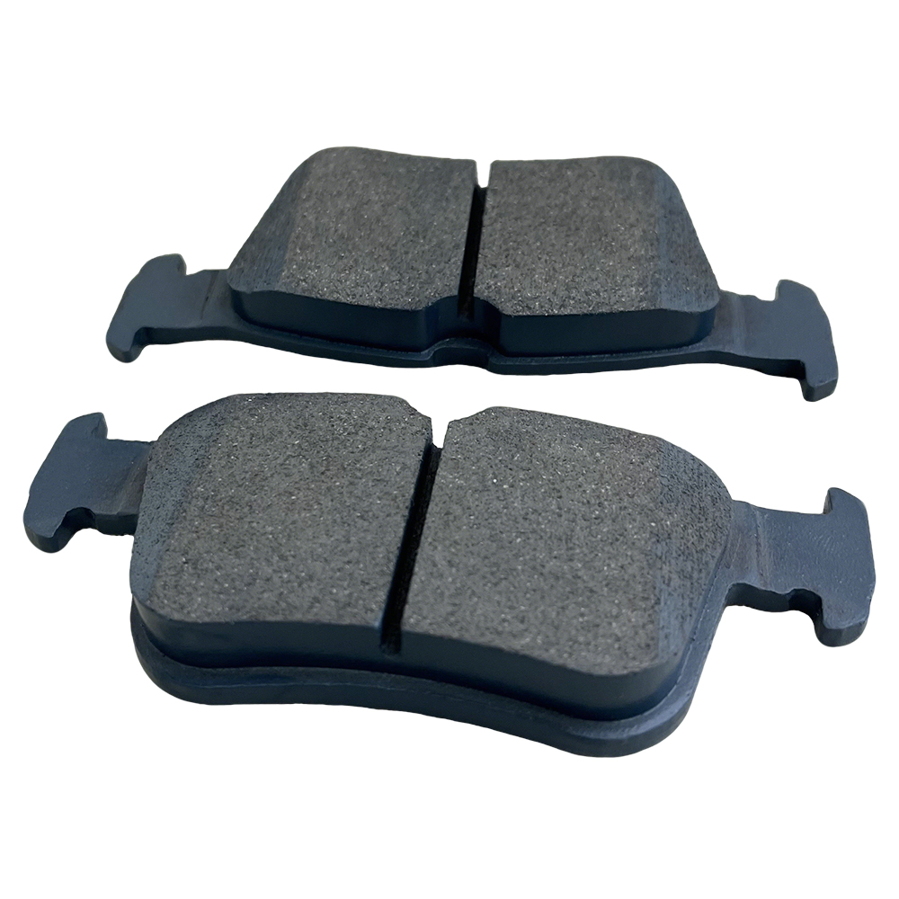 Premium Quality Low-Metallic Brake Pads Noiseless Low Dust Auto Brake System Parts ECE R90 ISO Certified Manufacturer