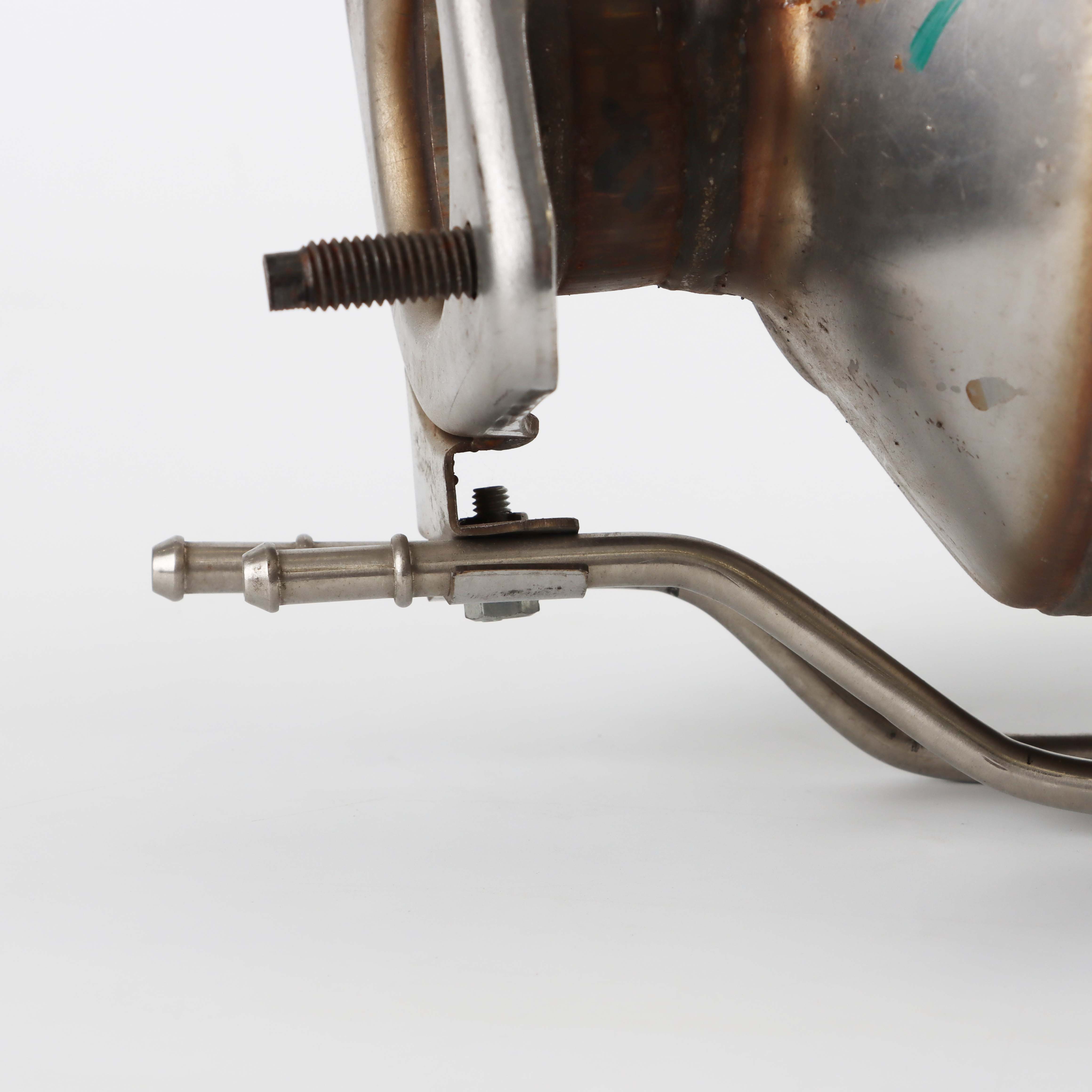 Auto Parts Exhaust System Diesel Particulate Filter DPF Direct Fit Catalytic Converter