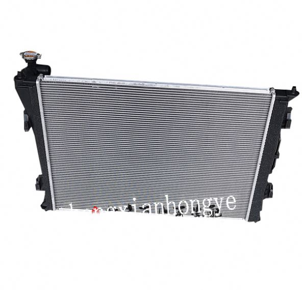 High Quality Auto Parts Aluminum Cooling System Parts Radiator for Korean cars Kia