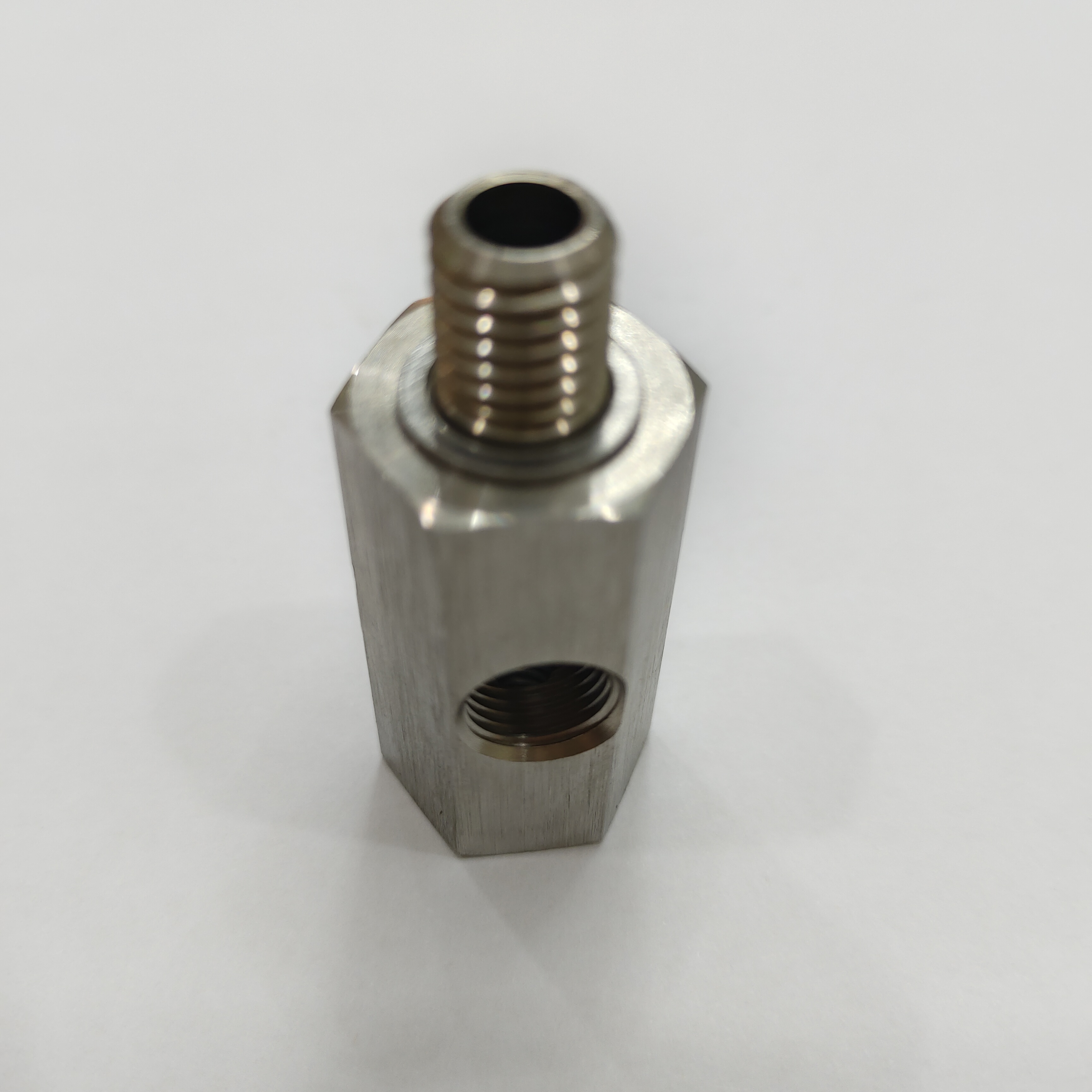 Auto Parts Modification Adapter Stainless Steel M14*1.5 Side Hole Fuel Pressure Fitting