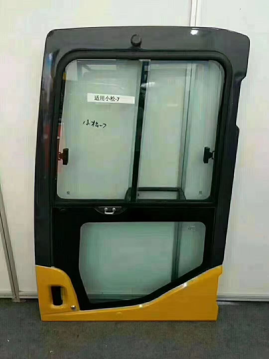 High Quality Cab Door With Glass Construction Machinery Spare Parts For Excavator