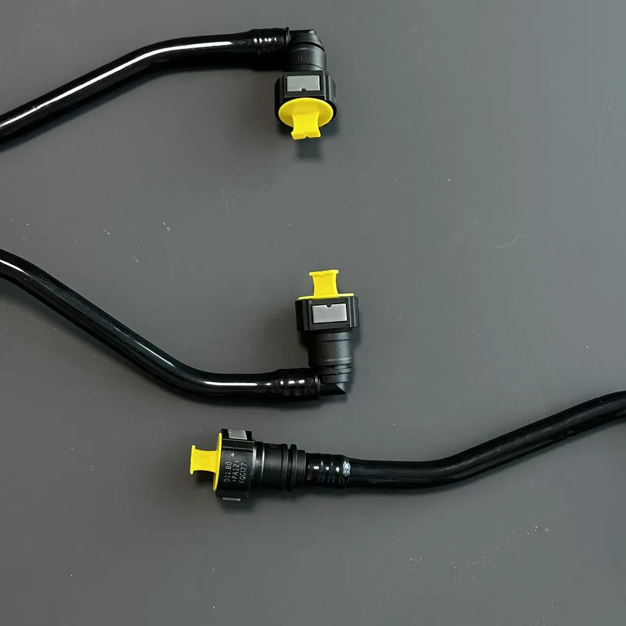 PA12 Nylon Fuel Pipe High Pressure Automotive Fuel Line Assembly System Supporting OEM/ODM Adaptation to Volkswagen/Honda/Toyota Automotive Parts