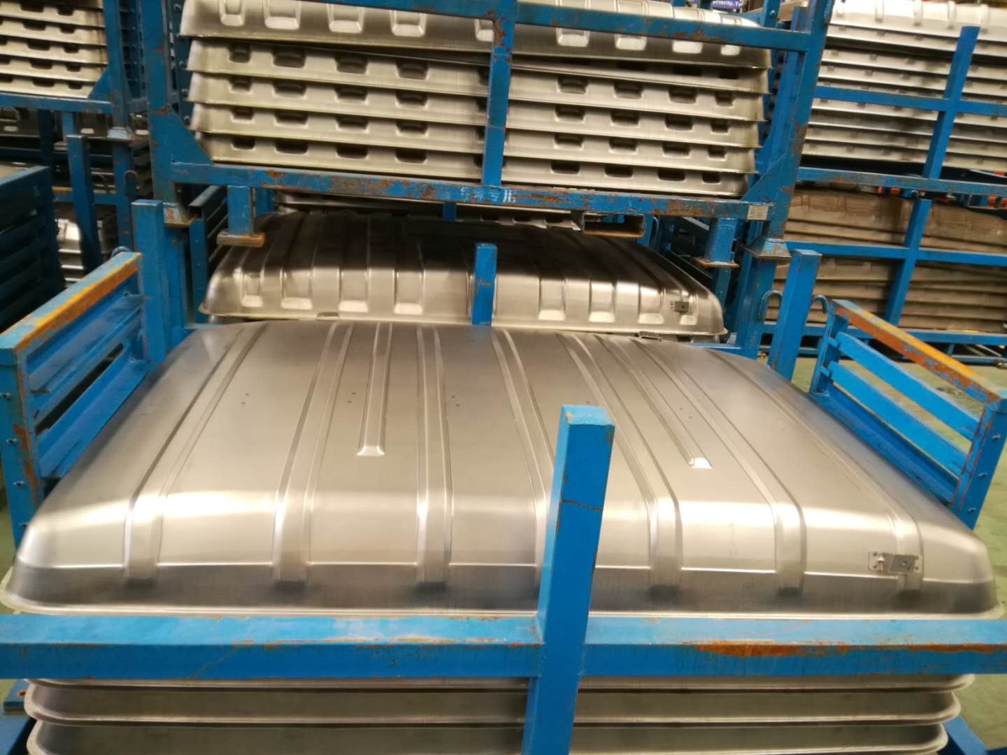 China Factory Made Body Parts Manufacture Body Kit Auto Car Truck Parts