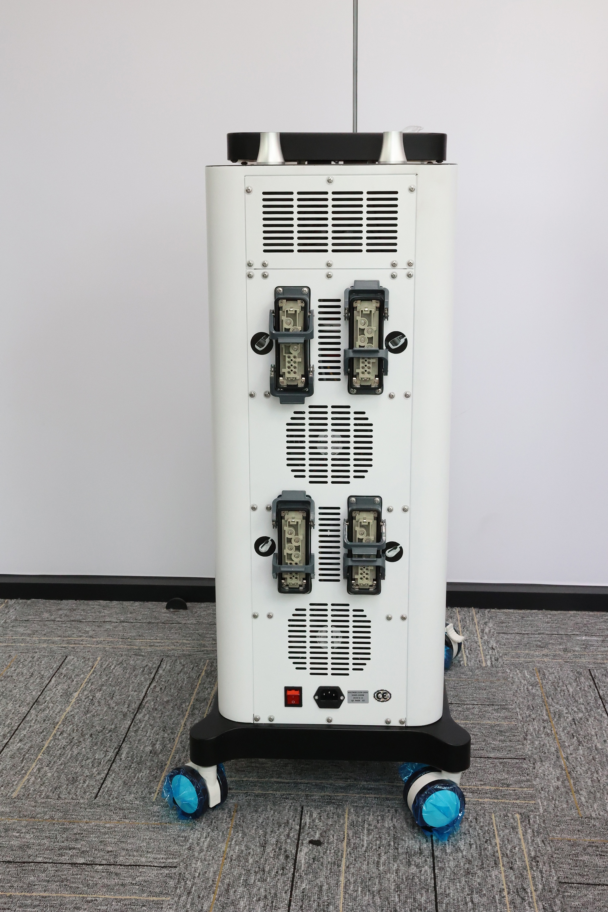 Display Image 5