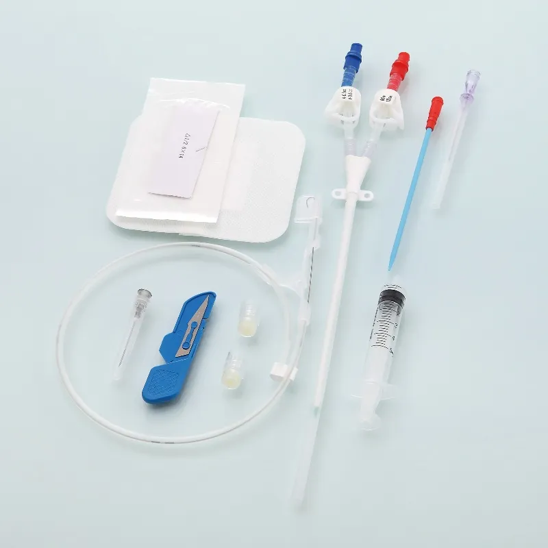 Catéter de doble lumen para hemodiálisis con hem de curva previa y antimicrobiano AG