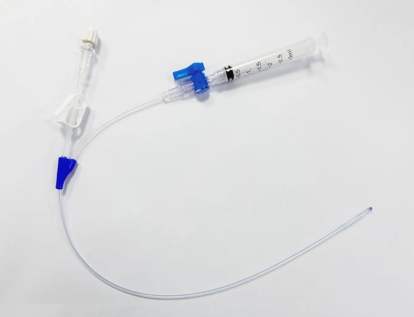 Catéter médico desechable con alambre guía