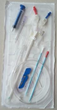 Kit de catéter venoso central desechable de un solo, doble y triple lumen