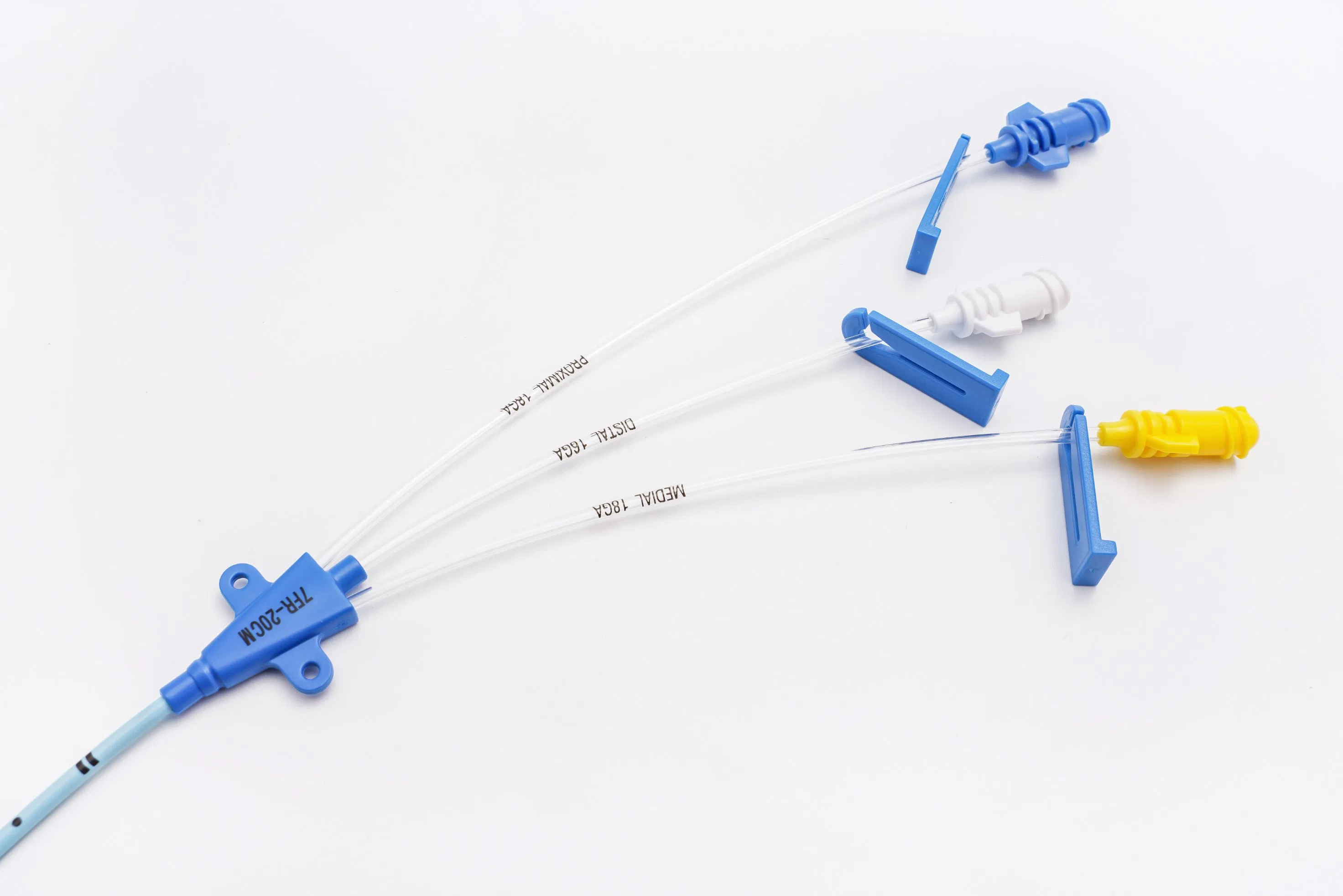 Kit de Catéter Venoso Central de Triple Lumen 7fr-20cm para Aplicaciones Quirúrgicas y de UCI