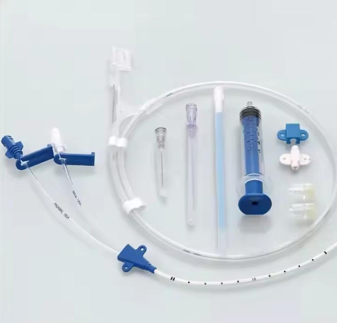 Catéter venoso central antimicrobiano para adultos y pediatría