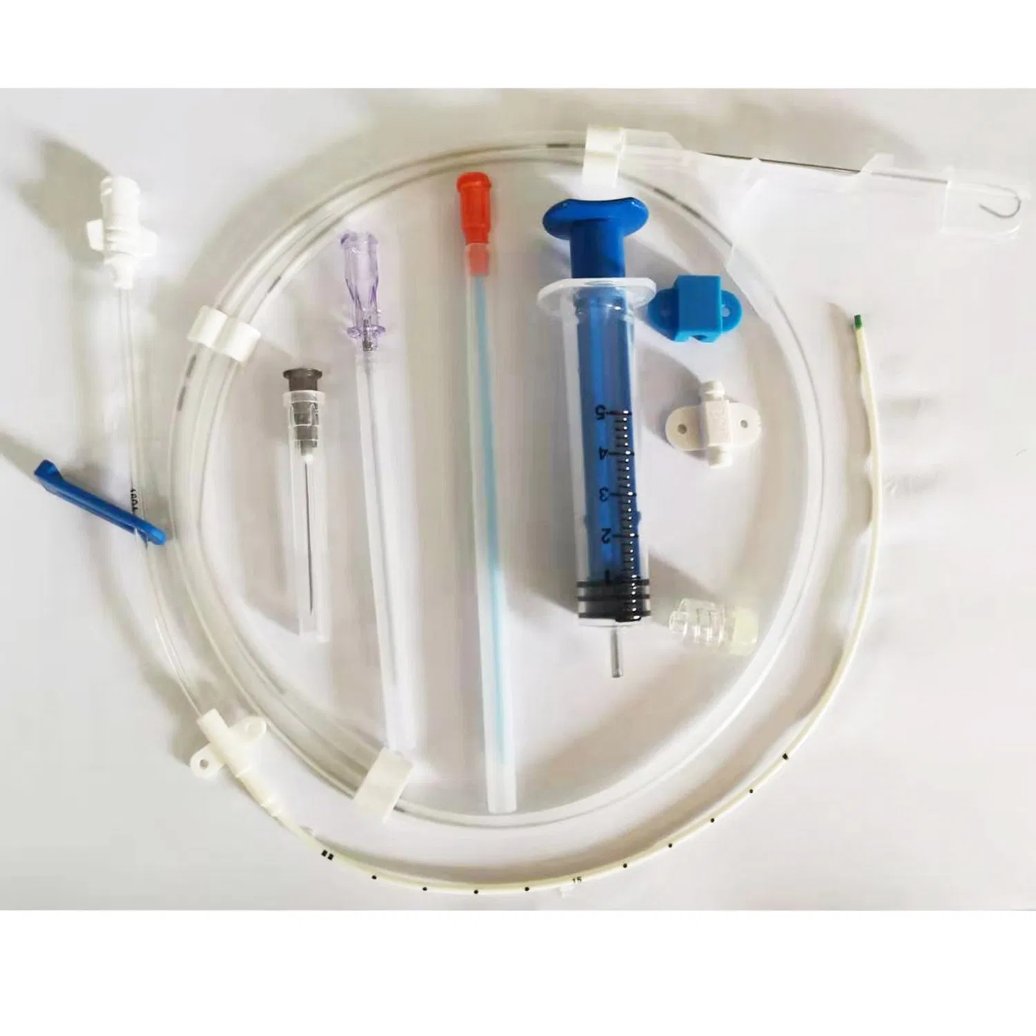 Catéter venoso central antimicrobiano de un solo, doble y triple lumen, registro CE FDA Rusia