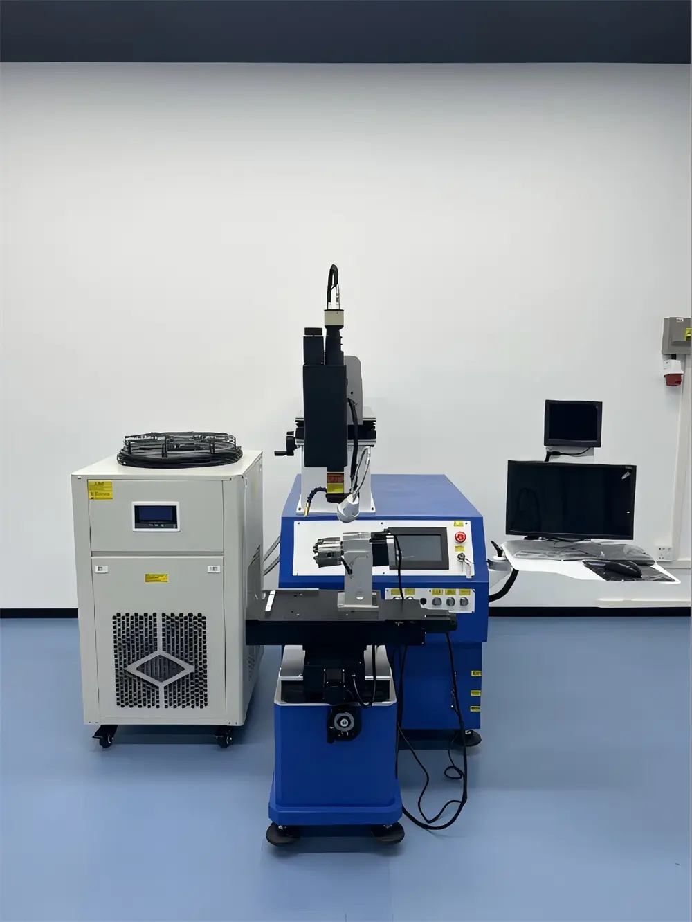 Machine Picture03