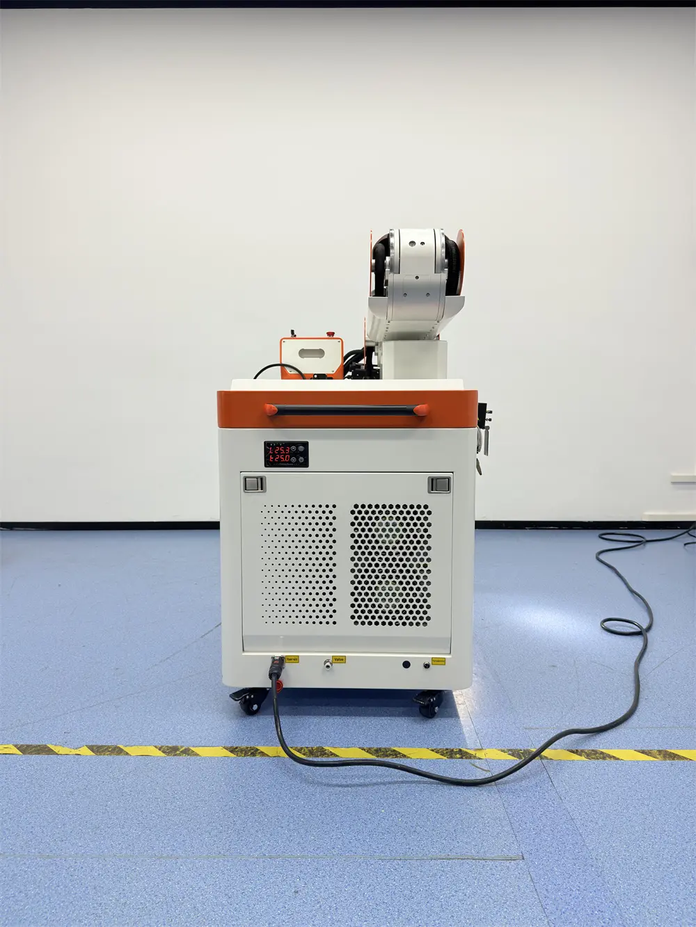 Machine Picture03