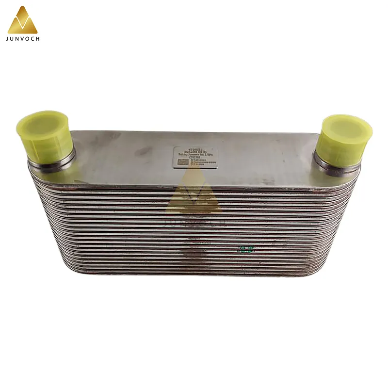 Oil Cooler Core 4916621 Image 2