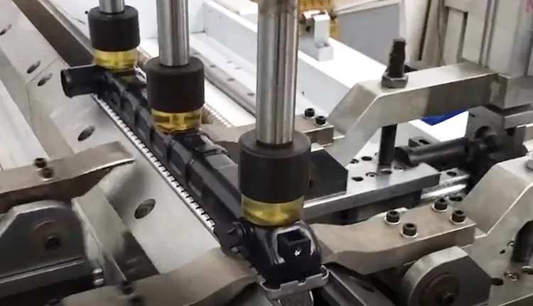 Radiator Crimping Machine