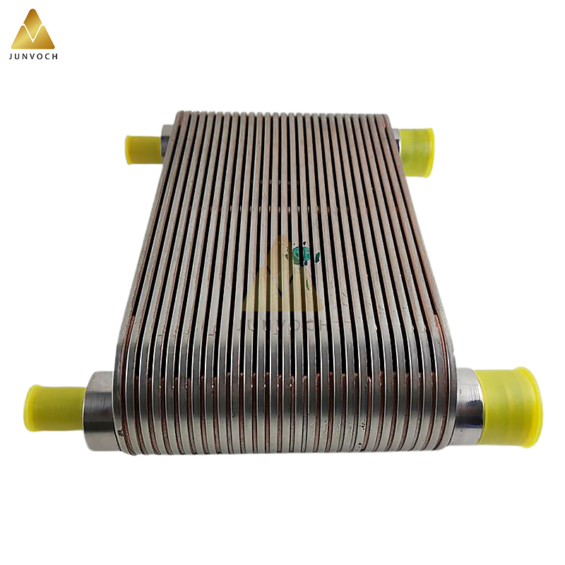 Qsk45 Qsk60 Qsk95 Qsk38 Cummins Diesel Engine Parts Oil Cooler Core 3641960 for Construction Machinery Mining Equipment Parts