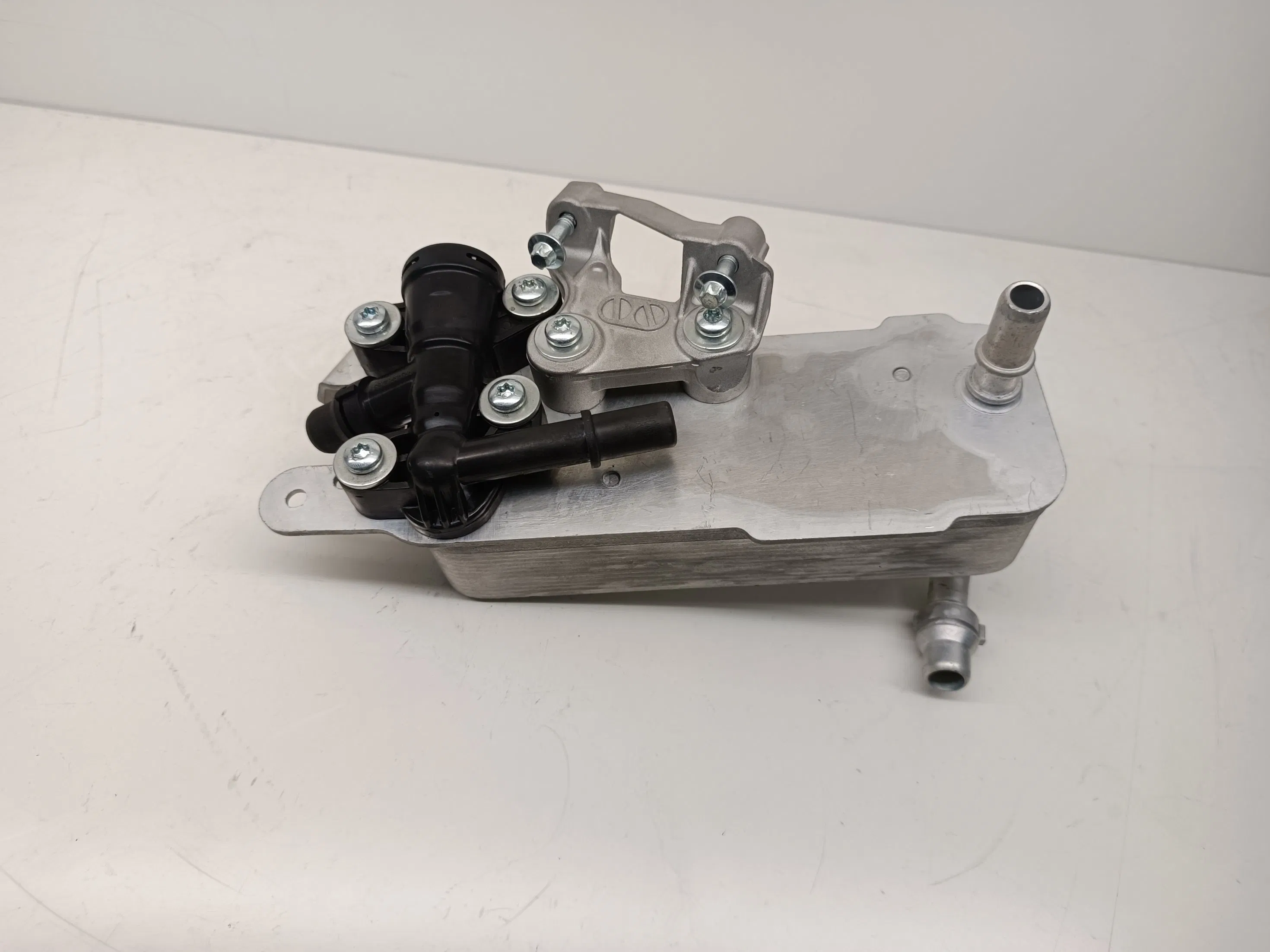 Car Engine Radiator Cooling System for BMW 17218514515 Transmission Oil Cooler