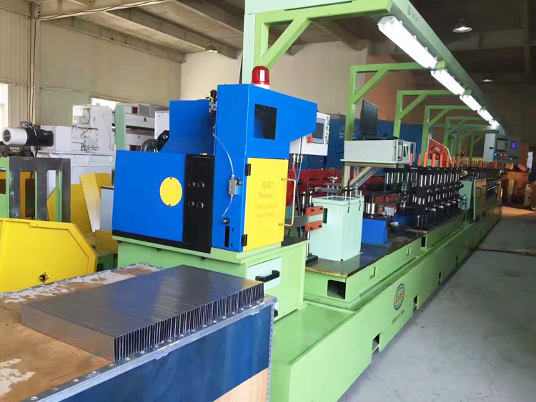 Automatic Machines for Manufacturing Aluminum Car Automotive Radiators