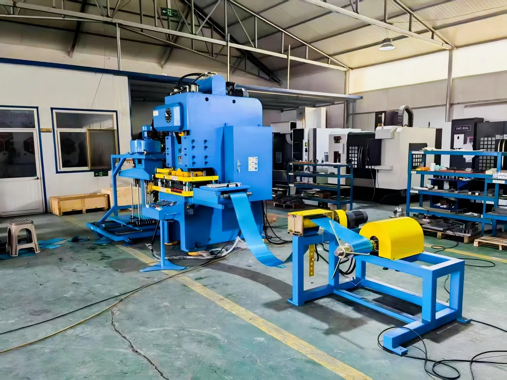 Versatile Custom Stamping Die for Automotive and Industrial Applications