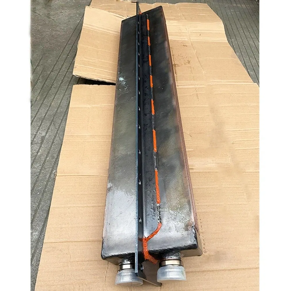 Diesel Engine Parts Aftercooler Core 4975632 Fit for Cummins Qst30