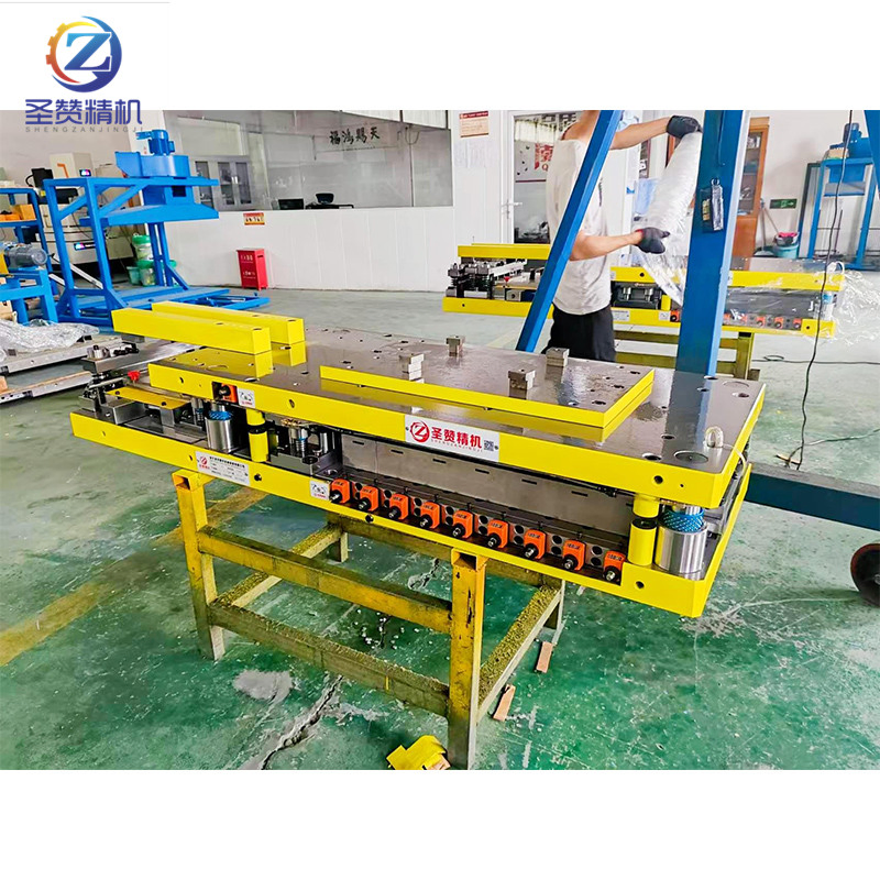 Versatile Custom Stamping Die for Automotive and Industrial Applications