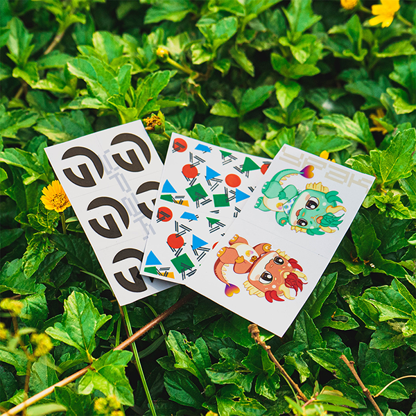 China LOGO PVC Transparent Crystal Sticker UV Transfer Stickers Supplier, Factory