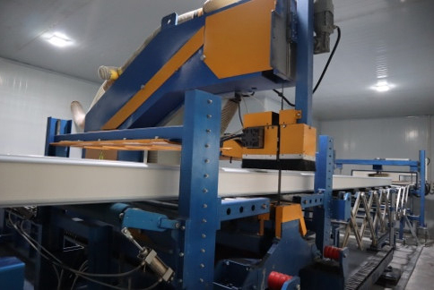 YSHT PIR polyisocyanurate panel production