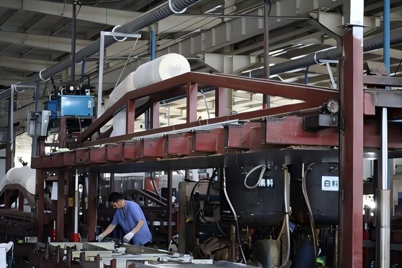 YSHT cold storage panel manufacturing workshop