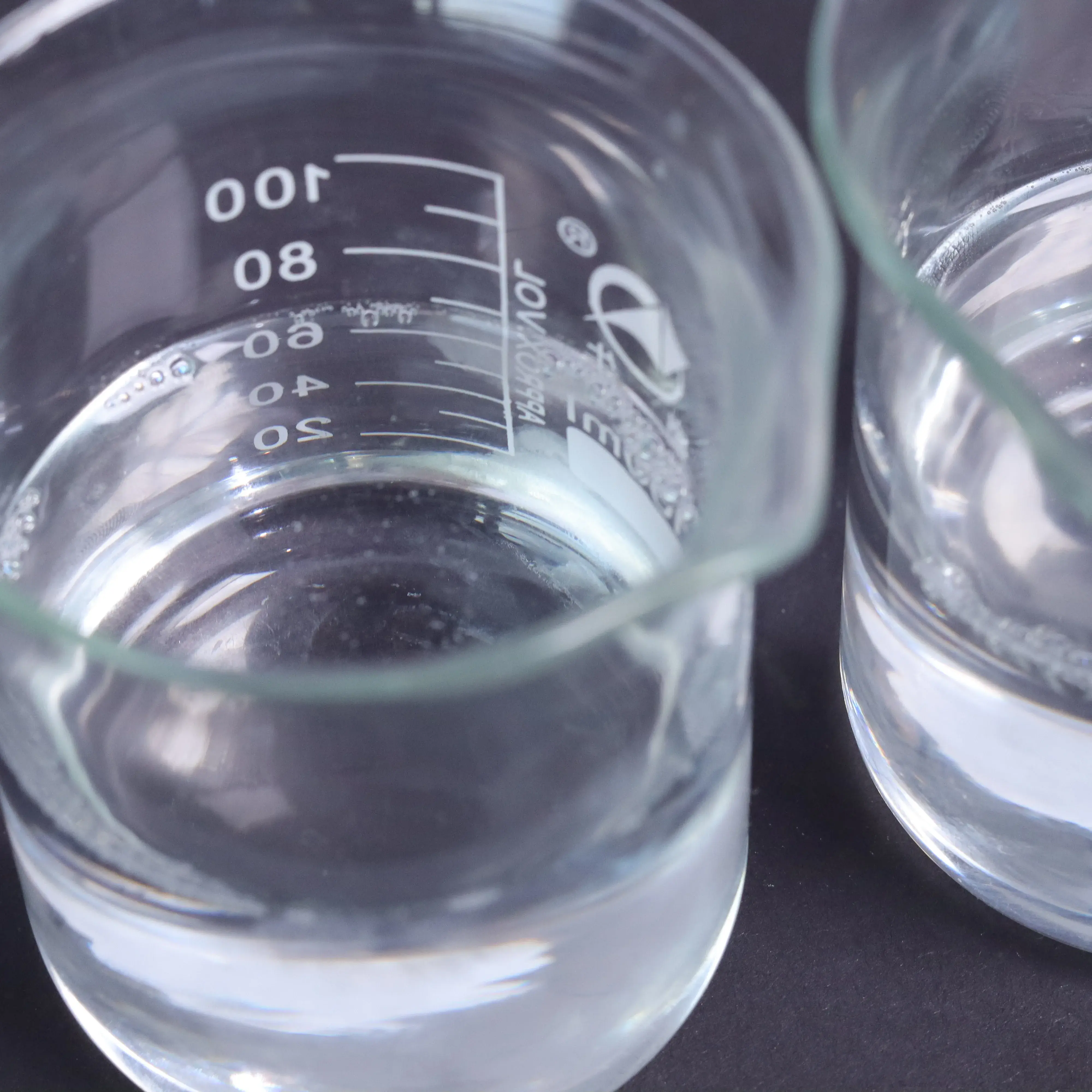 Wholesale Cosmetic Raw Material Suppliers Wholesale 1 2-Hexanediol Colorless Transparent Liquid Suppliers, Exporter