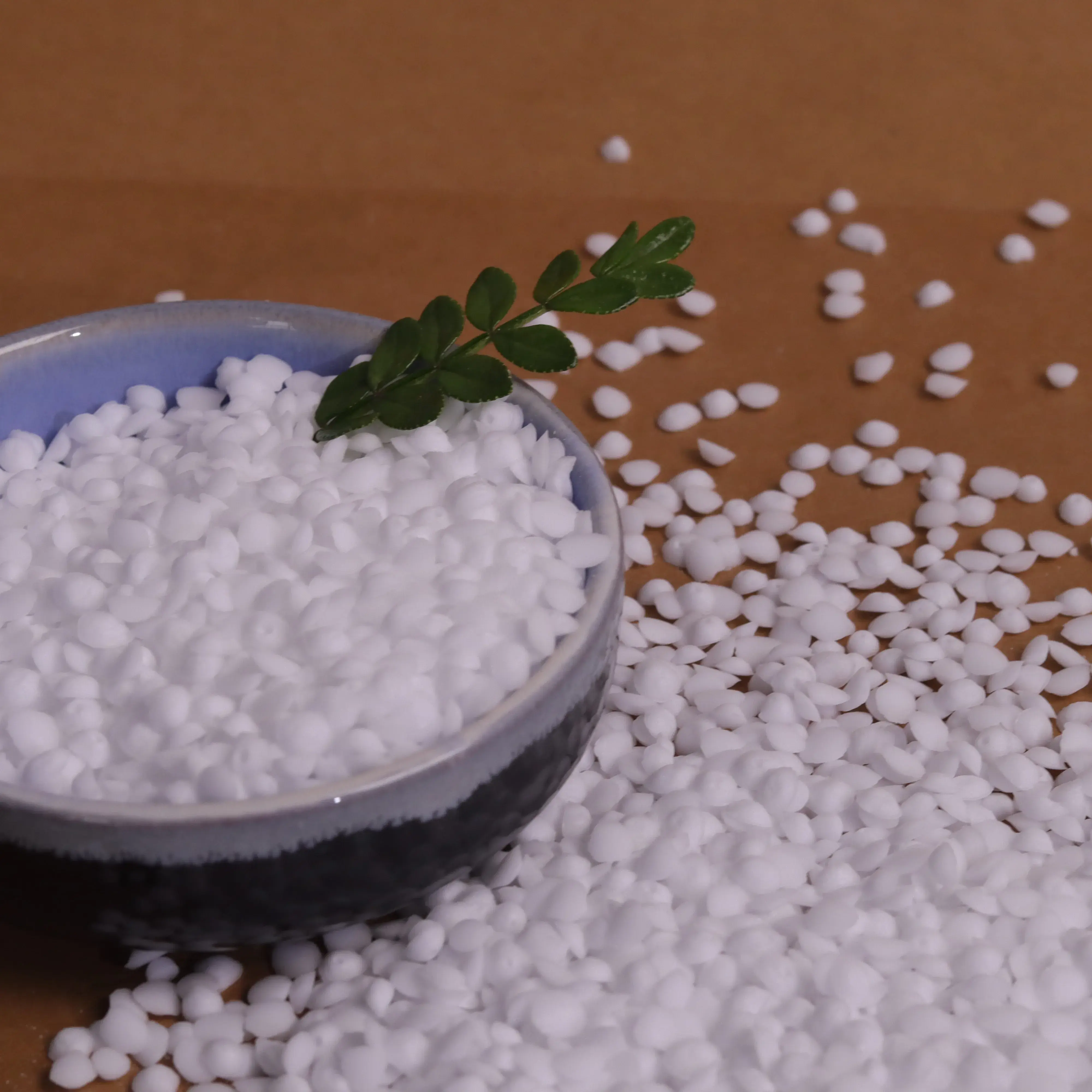 Wholesale Cosmetic Grade Stabilizer Stearine Stearic Acid 1801 Triple Pressed Detergent Raw Materials CAS 57-11-4 Factory, Exporter