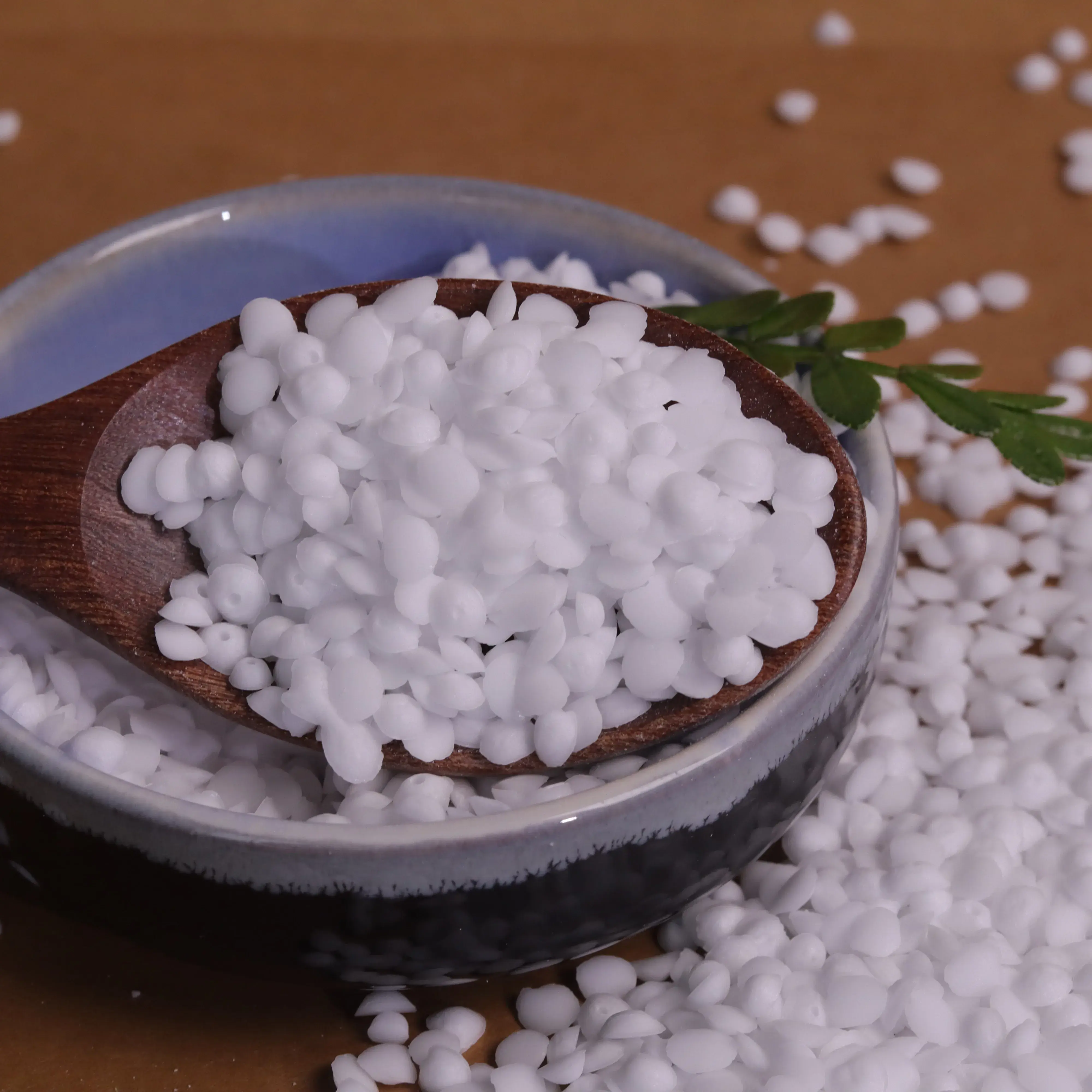 High-Quality High Purity Cetyl Alcohol Skin/Personal Care Cetyl Alcohol CAS 36653-82-4 Daily Chemicals Factory, Exporters