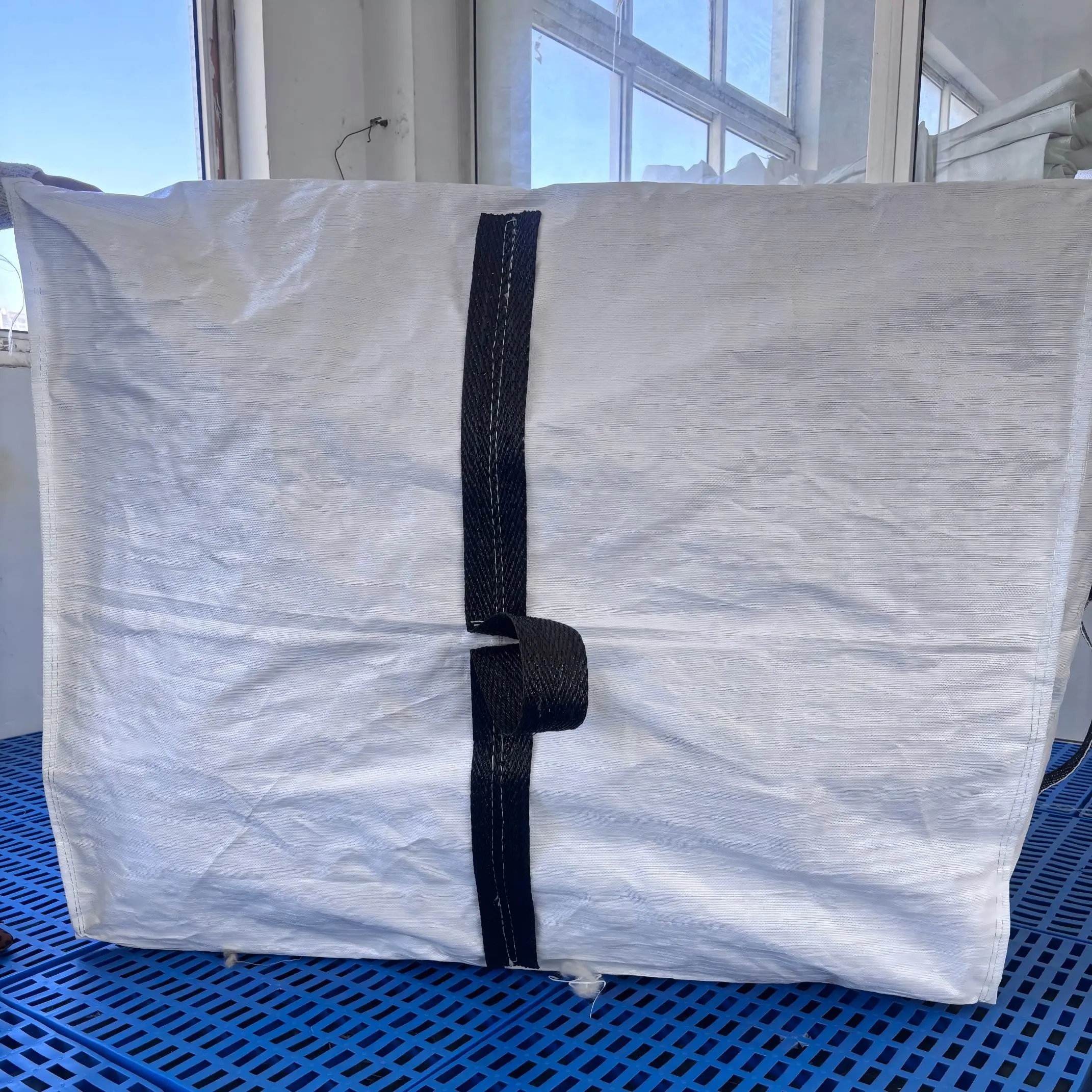 Custom Baffle FIBC Bulk Bags from China Suppliers - Heavy-Duty Factory Bags for Aluminum Products Storage
